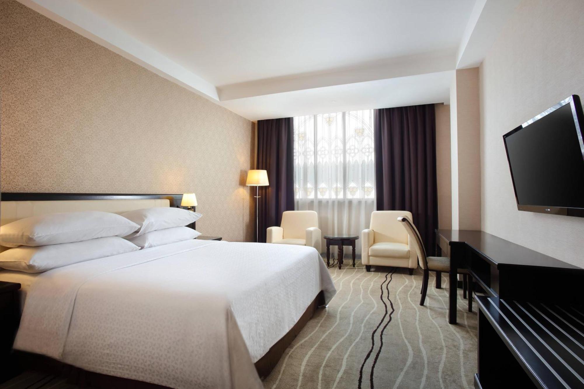Hotel Four Points By Sheraton 4*